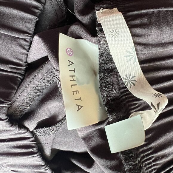 Athleta Black Parachute Pants - Picture 4 of 4